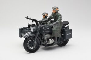 Zundapp KS 750 Seitenwagen Walkure Schuco 1:10 450651900 Metall