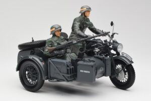 Zundapp KS 750 Seitenwagen Walkure Schuco 1:10 450651900 Metall – Bild 5 von 7