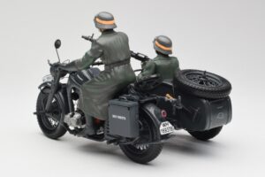Zundapp KS 750 Seitenwagen Walkure Schuco 1:10 450651900 Metall – Bild 6 von 7