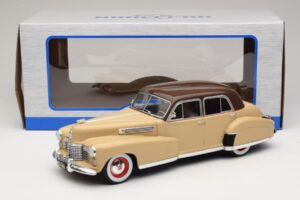 Cadillac Fleetwood Series 60 Special Beige MCG 1:18 MCG18656 Metall – Bild 6 von 6