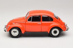 Volkswagen Beetle Orange Gremlins Movie Greenlight 1:18 12985 Metall – Bild 4 von 8