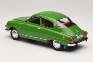 Saab 96 V4 Grün MCG 1:18 MCG18655 Metall – Bild 5 von 6