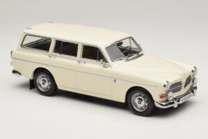Volvo Amazon Kombi Pearl White Norev 1:18 188750 Metall – Bild 4 von 6