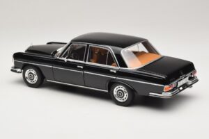 Mercedes 280 SE W108 Schwarz Norev 1:18 183360 Metall – Bild 7 von 8