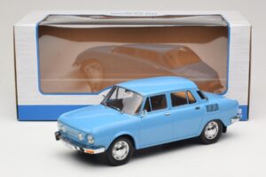 Skoda 100 LS Hellblau MCG 1:18 MCG18782 Metall – Bild 6 von 6