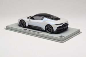 Maserati MC20 Bianco Audace BBR 1:18 P18191AMAS Resin – Bild 4 von 6