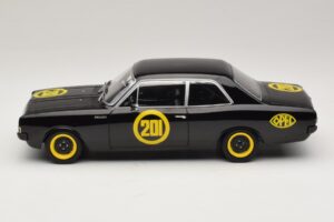 Opel Rekord C #201 Black Widow MCG 1:18 MCG18560 Metall – Bild 3 von 6