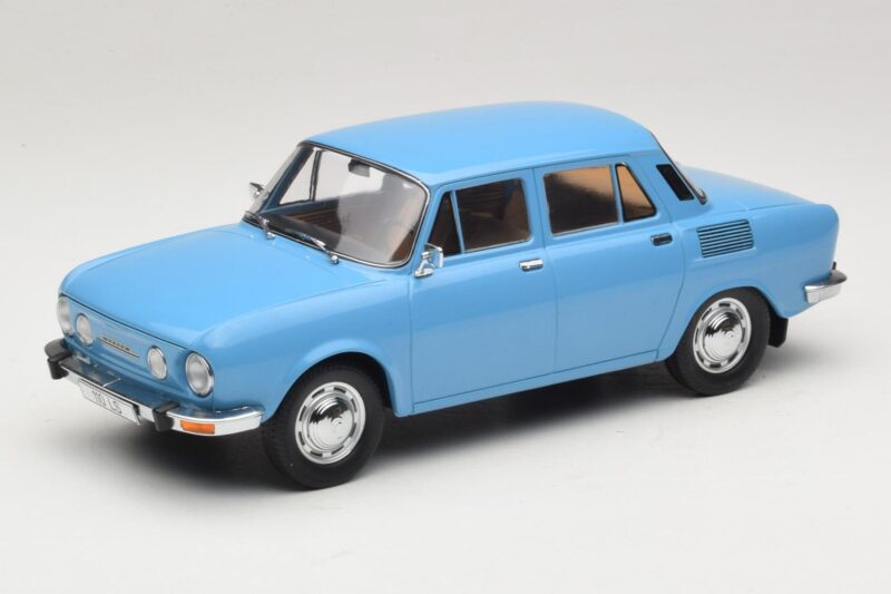 Skoda 100 LS Hellblau MCG 1:18 MCG18782 Metall