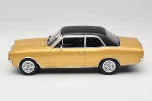 Opel Commodore A Beige MCG 1:18 MCG18559 Metall – Bild 3 von 6