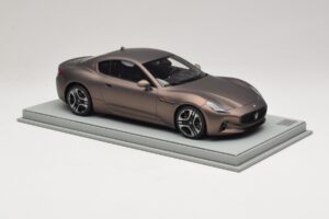 Maserati GranTurismo Trofeo Rame Folgore BBR 1:18 P18240AMAS Resin – Bild 4 von 7