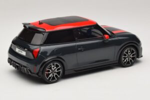Mini Cooper JCW F66 Legend Grey Otto 1:18 OT1244 Resin – Bild 2 von 6