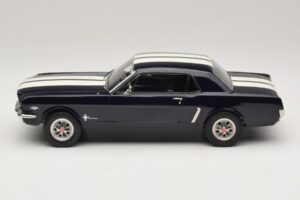 Ford Mustang Nightmist Blue Norev 1:18 182805 Metall – Bild 3 von 6