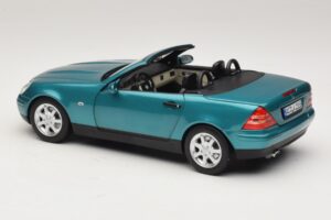Mercedes SLK R170 Vivianite Green Norev 1:18 183021 Metall – Bild 9 von 10