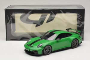 Porsche 911 992.2 GT3 Weissach Package Python Green GT Spirit 1:18 GT576 Resin – Bild 6 von 6
