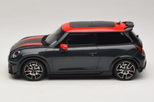 Mini Cooper JCW F66 Legend Grey Otto 1:18 OT1244 Resin – Bild 3 von 6