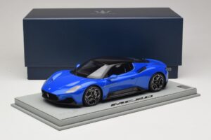 Maserati MC20 Blu Infinito BBR 1:18 P18191EMAS Resin – Bild 7 von 7