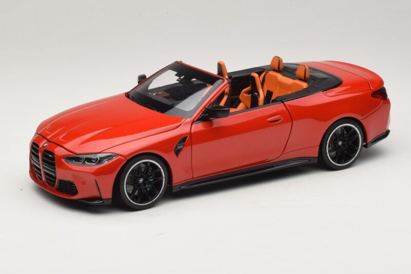 BMW M4 G83 Cabriolet Red Metallic Minichamps 1:18 110021030 Metall
