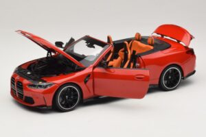 BMW M4 G83 Cabriolet Red Metallic Minichamps 1:18 110021030 Metall – Bild 2 von 8