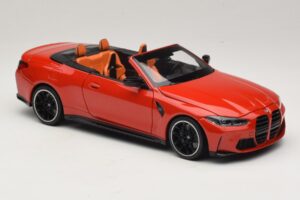 BMW M4 G83 Cabriolet Red Metallic Minichamps 1:18 110021030 Metall – Bild 6 von 8