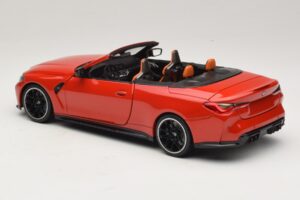 BMW M4 G83 Cabriolet Red Metallic Minichamps 1:18 110021030 Metall – Bild 7 von 8