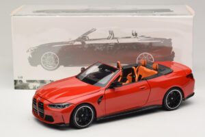 BMW M4 G83 Cabriolet Red Metallic Minichamps 1:18 110021030 Metall – Bild 8 von 8