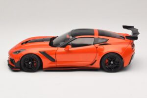 Chevrolet Corvette C7 ZR1 Rot IXO 1:18 U18RDC001-FO Metall – Bild 4 von 8