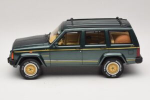 Jeep Cherokee XJ Limited Hunter Green Otto 1:18 OT1204 Resin – Bild 3 von 6
