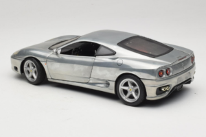 Ferrari 360 Modena Chrom Silber Hot Wheels 1:18 27774 Metall – Bild 7 von 8