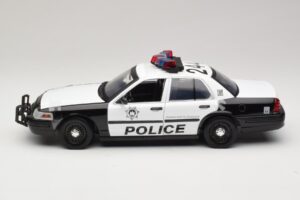 Ford Crown Victoria Police Interceptor The Hangover Movie Greenlight 1:18 12911 Metall – Bild 3 von 6