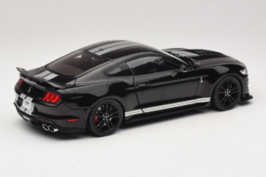 Ford Mustang Shelby GT500 S550 Schwarz IXO 1:18 U18RDC002-FO Metall – Bild 3 von 8