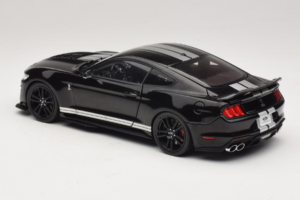 Ford Mustang Shelby GT500 S550 Schwarz IXO 1:18 U18RDC002-FO Metall – Bild 7 von 8