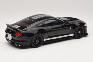 Ford Mustang Shelby GT500 S550 Schwarz IXO 1:18 U18RDC002-FO Metall – Bild 3 von 8