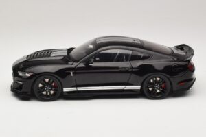 Ford Mustang Shelby GT500 S550 Schwarz IXO 1:18 U18RDC002-FO Metall – Bild 4 von 8