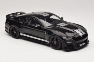 Ford Mustang Shelby GT500 S550 Schwarz IXO 1:18 U18RDC002-FO Metall – Bild 6 von 8