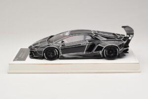 Lamborghini Aventador Liberty Walk TRON Glänzend Schwarz JUC 1:18 J32-14 Resin – Bild 3 von 7