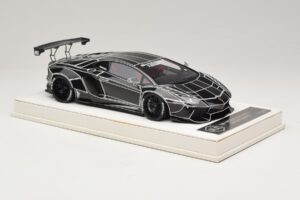 Lamborghini Aventador Liberty Walk TRON Glänzend Schwarz JUC 1:18 J32-14 Resin – Bild 4 von 7