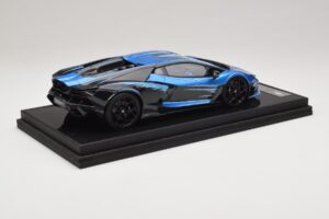 Lamborghini Revuelto Blue Black IVY Merit 1:18 REMC040 Resin – Bild 3 von 7
