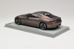 Maserati GranTurismo Trofeo Rame Folgore BBR 1:18 P18240AMAS Resin – Bild 5 von 7