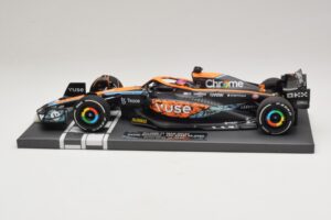 McLaren MCL36 #3 D. Ricciardo Abu Dhabi GP 2022 Minichamps 1:18 537224003 Resin – Bild 3 von 7