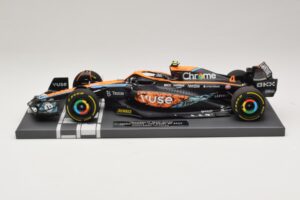 McLaren MCL36 #4 L. Norris Abu Dhabi GP 2022 Minichamps 1:18 537224004 Resin – Bild 3 von 7