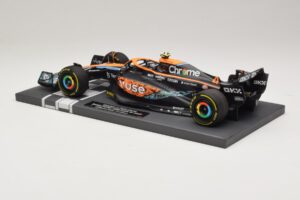 McLaren MCL36 #4 L. Norris Abu Dhabi GP 2022 Minichamps 1:18 537224004 Resin – Bild 5 von 7