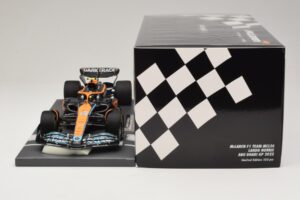 McLaren MCL36 #4 L. Norris Abu Dhabi GP 2022 Minichamps 1:18 537224004 Resin – Bild 7 von 7