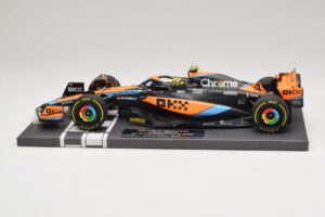 McLaren MCL60 #4 L. Norris 2nd Place Hungarian GP 2023 Minichamps 1:18 537233004 Resin – Bild 3 von 7