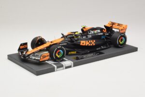 McLaren MCL60 #4 L. Norris 2nd Place Japanese GP 2023 Minichamps 1:18 537233504 Resin