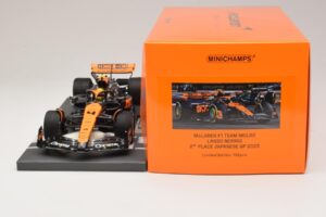 McLaren MCL60 #4 L. Norris 2nd Place Japanese GP 2023 Minichamps 1:18 537233504 Resin – Bild 6 von 7