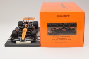 McLaren MCL60 #81 O. Piastri Japanese GP 2023 Minichamps 1:18 537233581 Resin – Bild 6 von 7