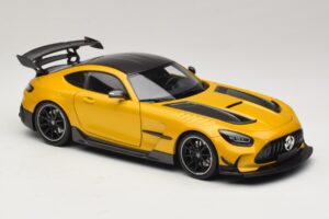 Mercedes AMG GT Black Series C190 Solarbeam Yellow Metallic Minichamps 1:18 110032021 Metall – Bild 6 von 8