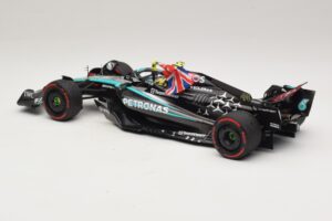 Mercedes AMG Petronas W15 E Performance L. Hamilton Winner British GP 2024 Minichamps 1:18 110241244 Resin – Bild 5 von 7
