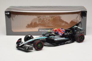Mercedes AMG Petronas W15 E Performance L. Hamilton Winner British GP 2024 Minichamps 1:18 110241244 Resin – Bild 7 von 7