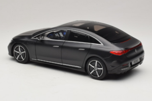 Mercedes EQE V295 Graphite Grey Magno NZG 1:18 B66961108 Metall – Bild 4 von 8